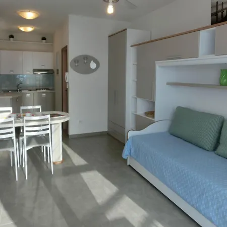 La Torre Sabbiadoro Appartement *