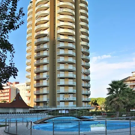 La Torre Sabbiadoro Apartment *