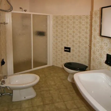 La Torre Sabbiadoro Appartamento *